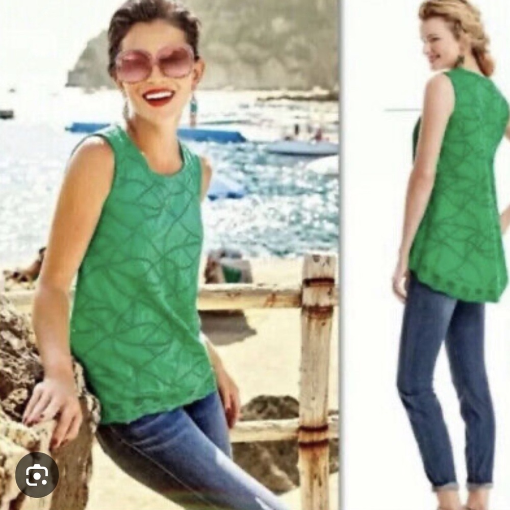 CAbi Gemma Eyelet Tunic tank with matching cami incl.